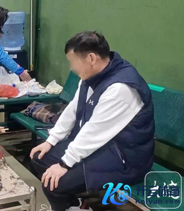 官方修起“出轨被免副县长任新职”